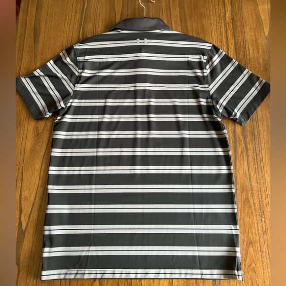 Under Armour Polo - Picture 3 of 3